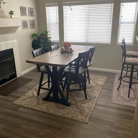New Beautifully Remodeled Home In Las Vegas Kültér fotó