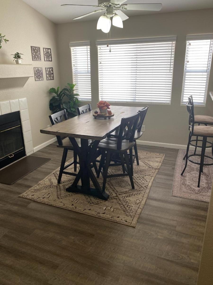 New Beautifully Remodeled Home In Las Vegas Kültér fotó